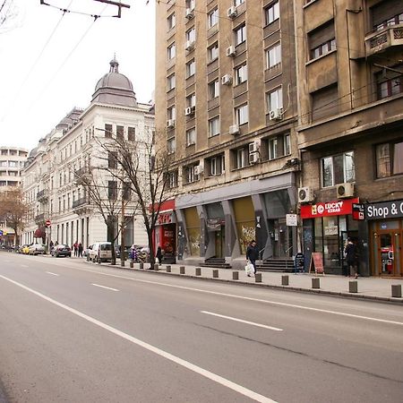 Cozy Old Town Apartment - Free Minibar Bucarest Extérieur photo